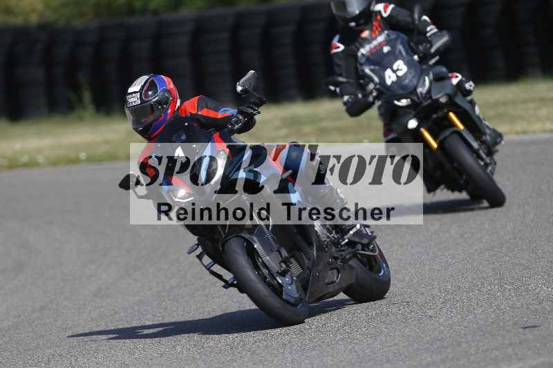 /21 17.06.2026  Ducati Schweiz Track Warmup ADR/Gruppe blau/1